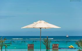 O'Biches Beachfront Complex - Trou Aux Biches